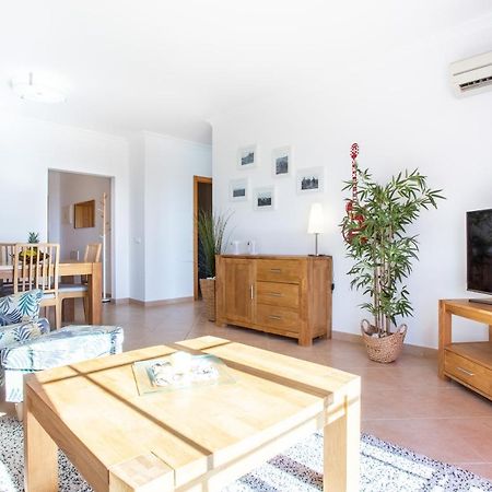 Lovely 2 Bedroom Apartment Including Pool, Stunning Ocean Views & Beach Closeby Luz المظهر الخارجي الصورة