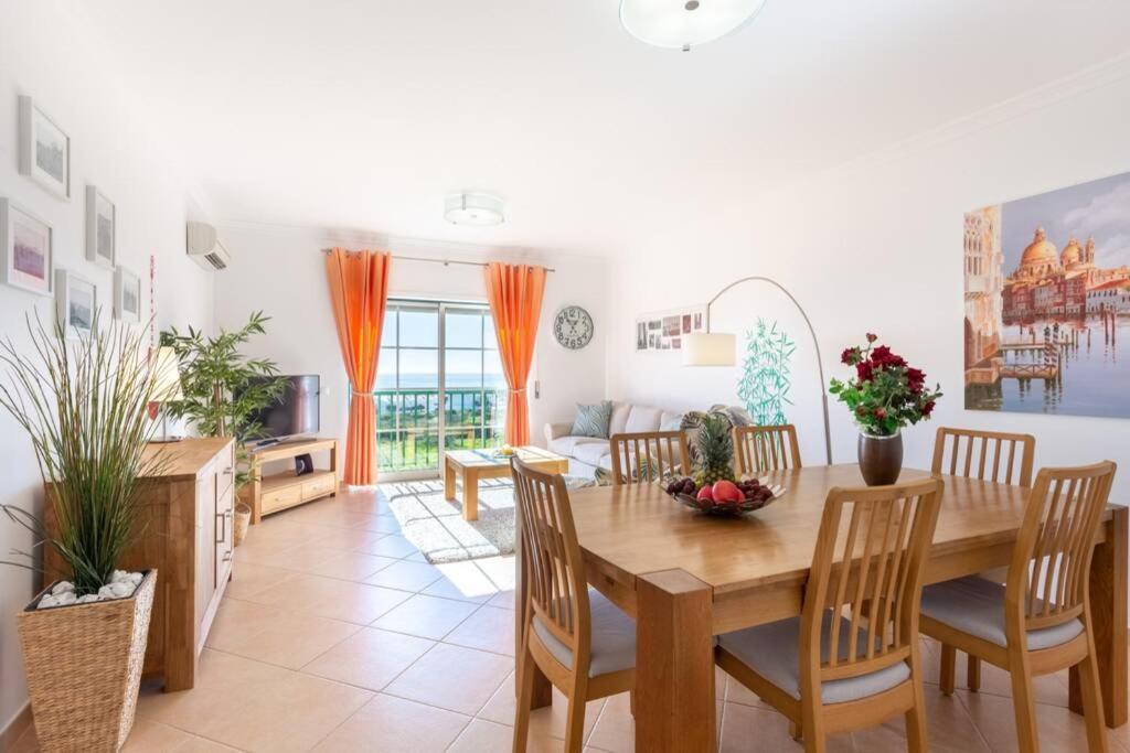 Lovely 2 Bedroom Apartment Including Pool, Stunning Ocean Views & Beach Closeby Luz المظهر الخارجي الصورة
